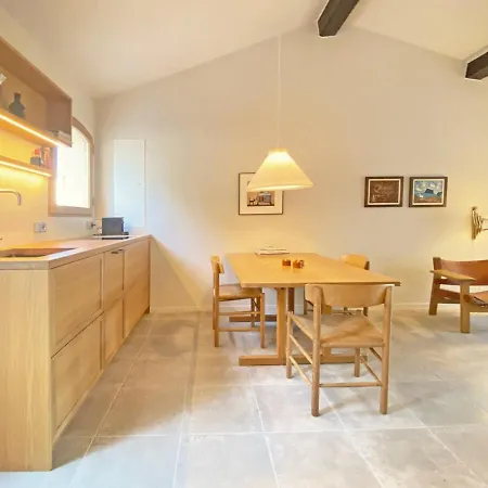 Le Bastidon Сasa de vacaciones *